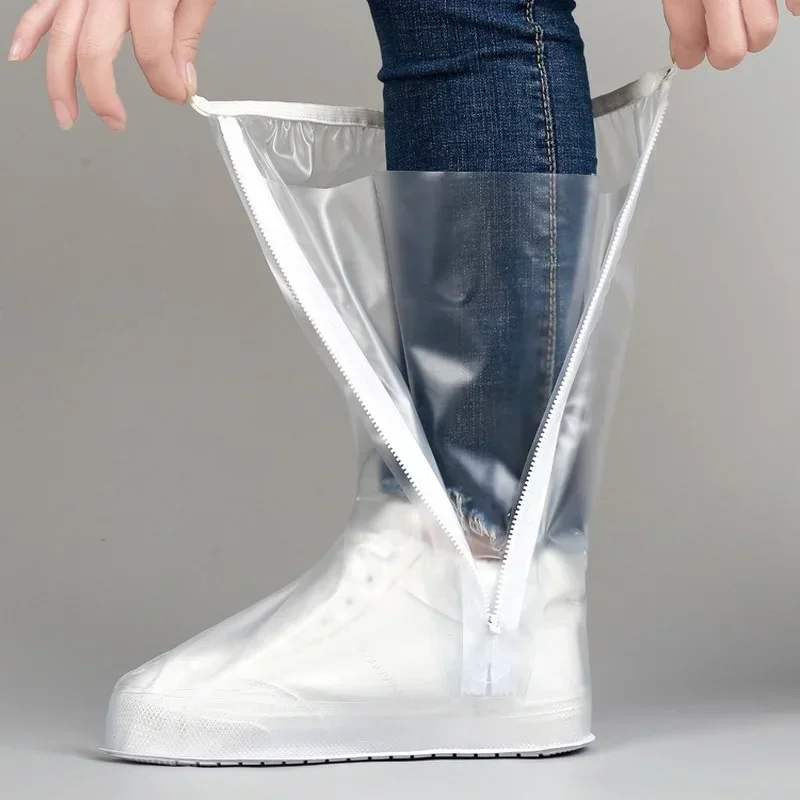 Vysoký rúrkový dážď topánok kryt s lisovaným okrajom Zhustené podošvy odolné voči dažďom nepodpoja unisex opakovane použiteľný PVC Outdoor Out Thoe Cover