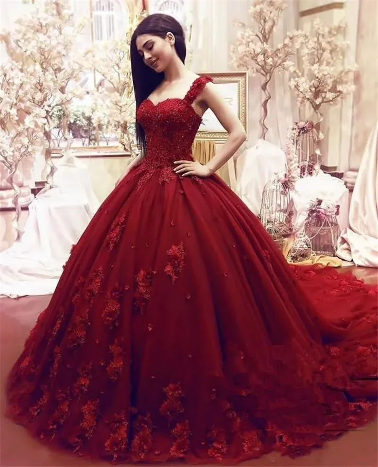 Víno červené sladké 16 quinceanera šaty loptové šaty čipky 3D kvetinové aplikácie korálkové maškaráda ples večerné formálne nosenie Vestidos