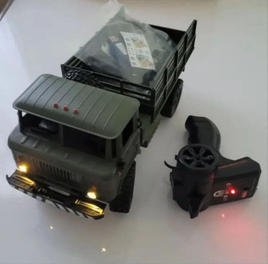 WPL B-24 GAZ-66 Plná stupnica 1:16 DISTOJNÉ OVLÁDANIE Vojenský nákladný automobil 4 kolesá v teréne B24 WPL RC CAR MODEL