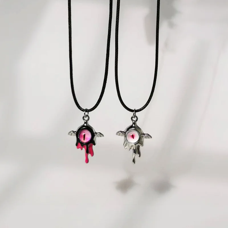 Y2K Girlie Japonec a kórejský v štýle roztomilé malé monštrum lávové krídla Náhrdelník Vintage Demon Eyon Mority CollarBone Canobe reťazec