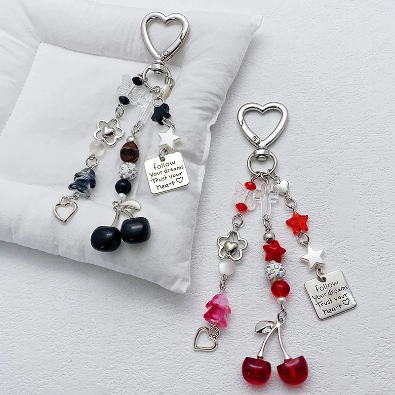 Y2K Sweet Cool Osobnosť Cherry Keychain Kreatívna korálková vrecká na kľúče prívesok slúchadlá mobilný telefón pre pätky
