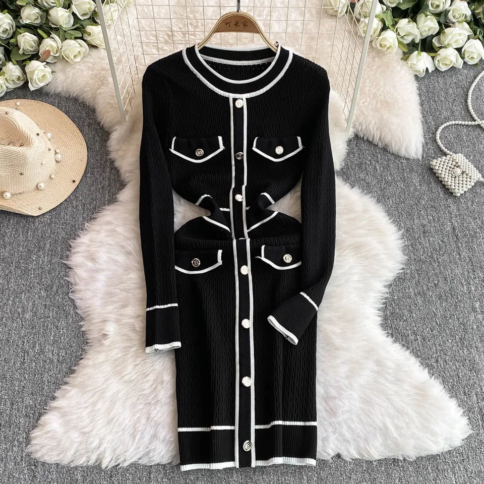 Yuoomuoo 2024 Jeseň Zimné zimné Ženy pletené šaty Značka móda Elegantné falošné vrecká Slim Pase Office Lady Bodycon Sweater Šaty