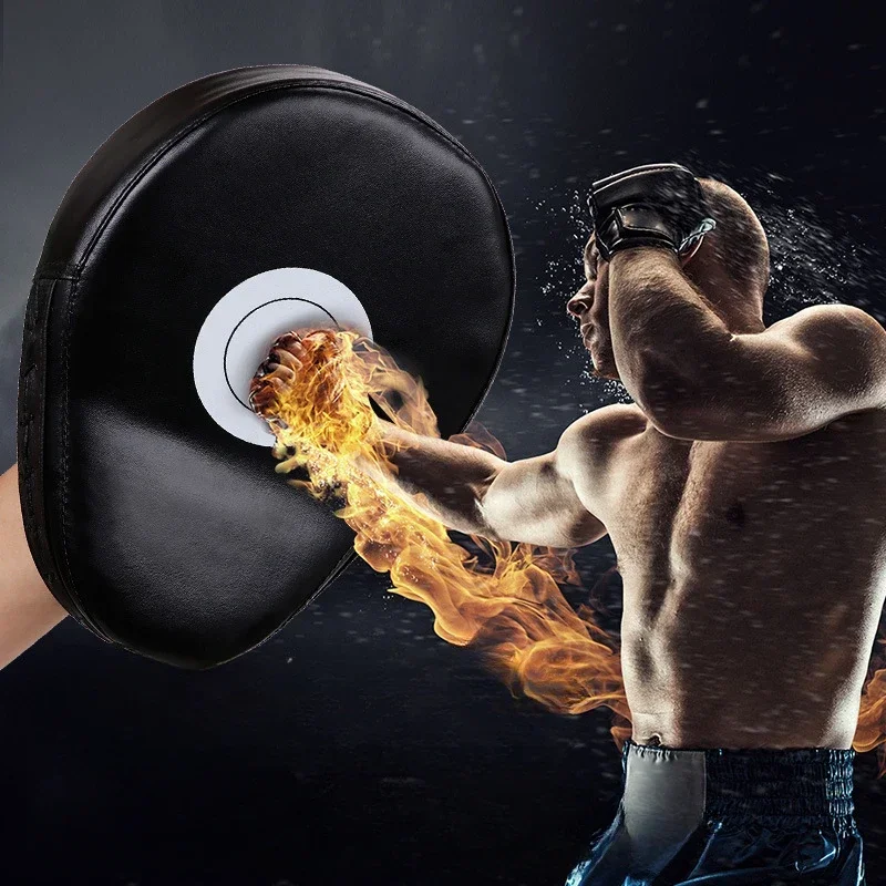 Zakrivená boxerská ruka Target PU kožené zakrivené dierovacie rukavice priedušné kickboxové podložky Boxing Focus Pad pre výcvik bojových umení