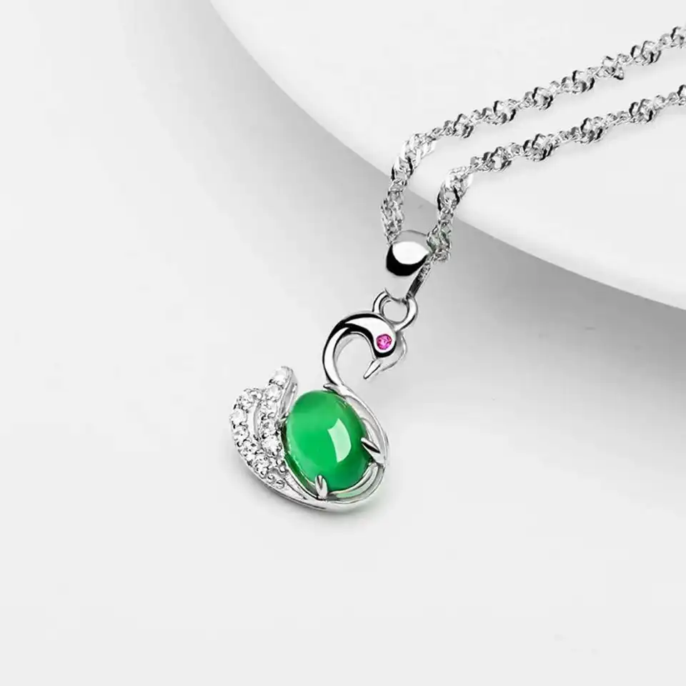 Zelený prírodný jade labuť prívesok Náhrdelník TALISMANS Skutočné šperky Vintage dizajnérske kúzlo darčeky pre ženy 925 strieborný kameň