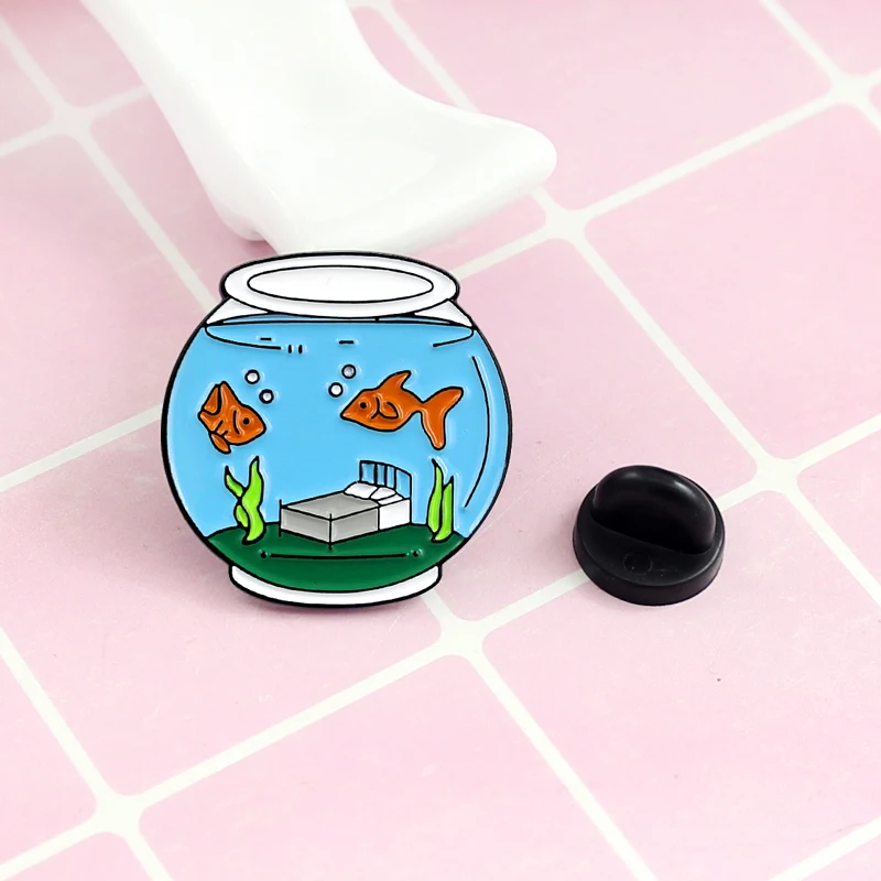 Zimný nový príchod zlatá rybia misa do rybej postele a tvaru buriny Brošňa roztomilý a romantický štýl Tredy Pins Gift pre priateľa