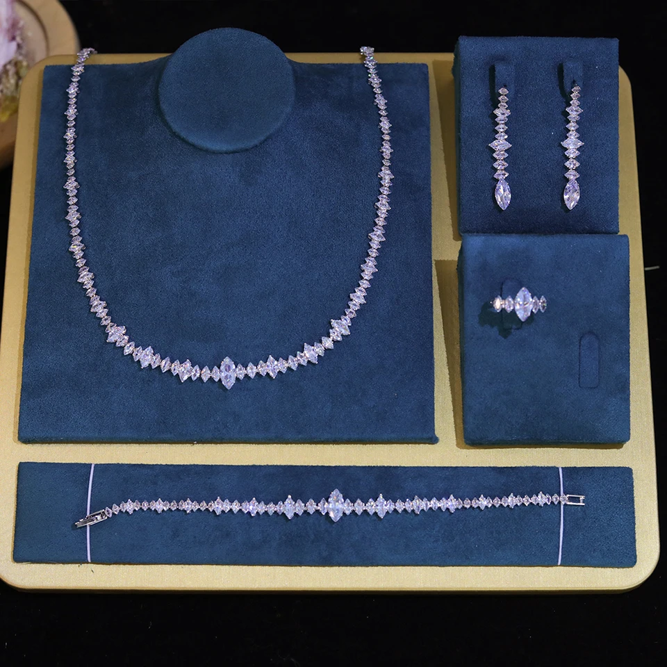 Zy jedinečný lesklý elegantný elegantný 4ks biely bageta kubický zirkónia africké ženy Svadobný náhrdelník náušnice Nevesty šperky zy038