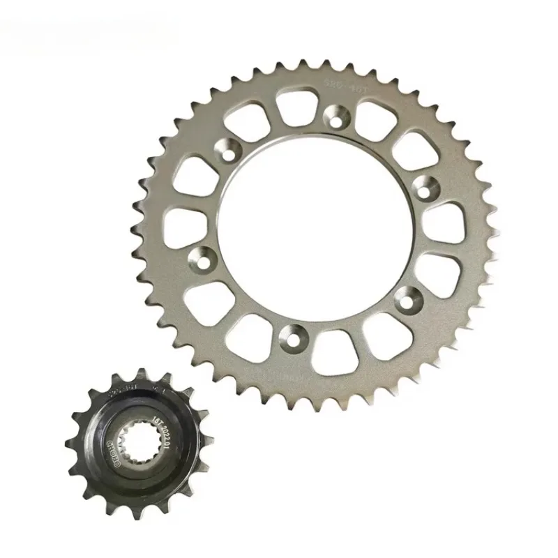 Časti motocyklov predné zadné zadné 16 zubov a 45 zubných reťazových reťazcov pre CFMoto 800-5 800MT CF800-5 CF800MT CF MOTO MT800