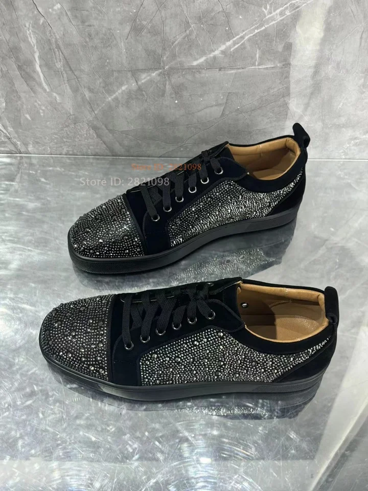 Čierne krištáľové lesklé tenisky pre mužov kamienok s šnurovaním britského štýlu Príležitostné skateboardové topánky nízke top byty Zapatillas Mujer