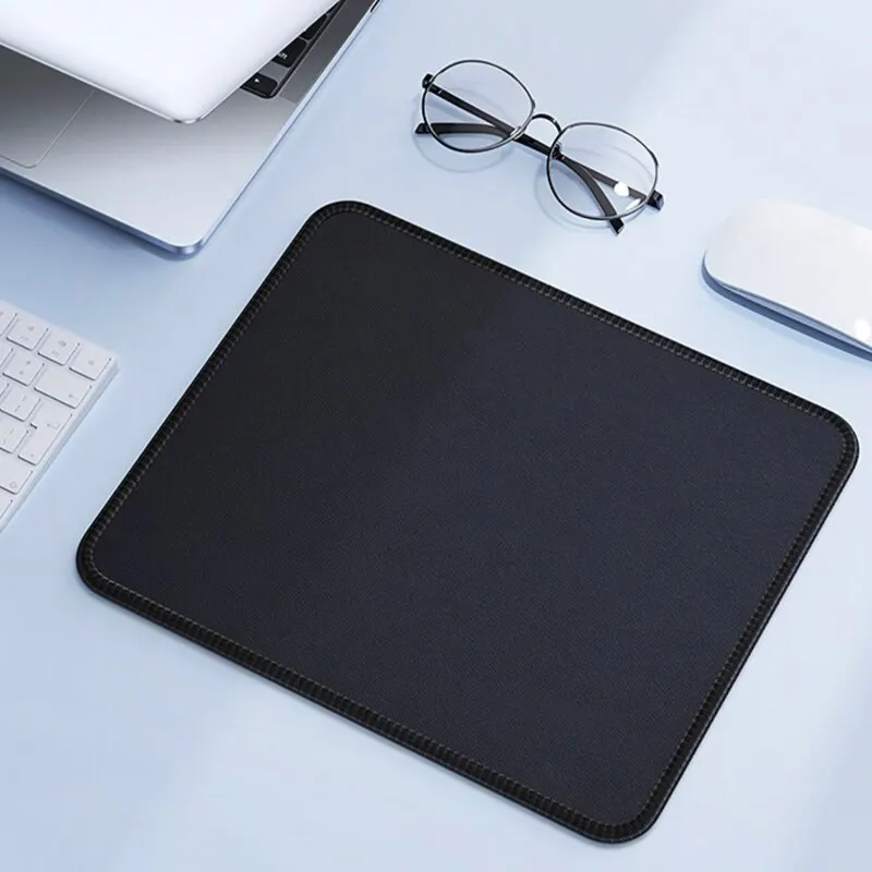 Čistá čierna podložka myši, zahustená podložka Mouse Office Mouse