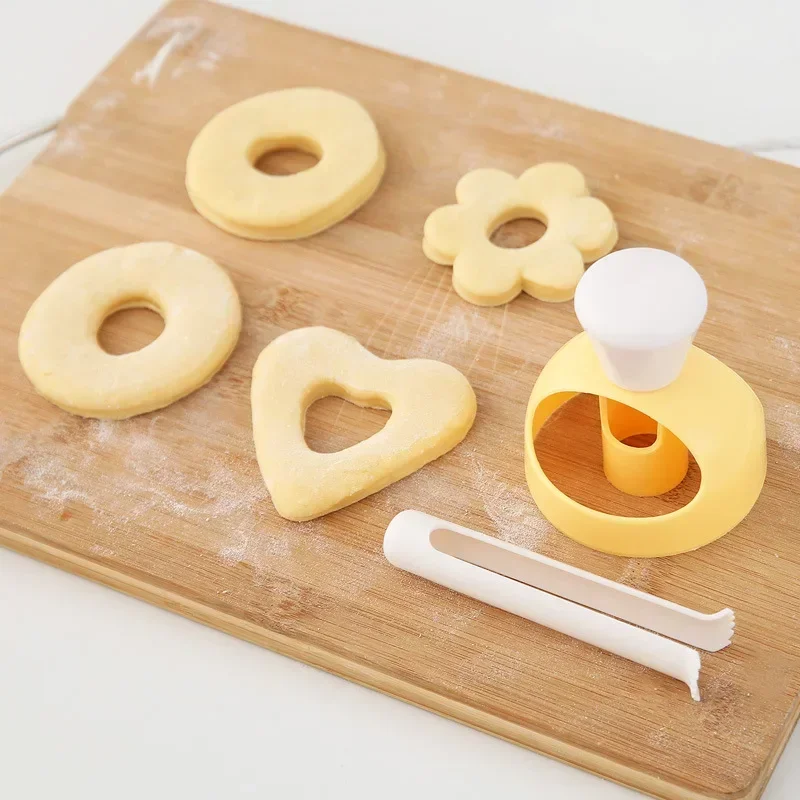 Šišky na pleseň Cutter Creative Kitchen Adsessories Gadgets potravinové dezerty výrobca dodávky kuchynské varenie Nástroje na pečenie
