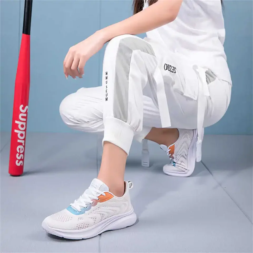 Špeciálna veľkosť okrúhle nohy Luxusné bežecké topánky pre ženy vulkanizujú tenisky Žena Luxusný tenis vonkajší šport Hypebeast