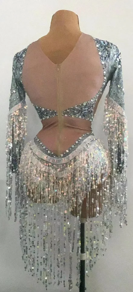 Šumivý strieborný kamienok s flitrom Tassel Party Bodysuit Women Stretch Dance Sbecksuit Club Bar Singer Singer Dance kostým