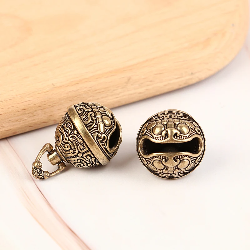 Šťastný mosadzný remeselník Die Casting Drop Bell Key auto gombíka Wind Bell Sect Bronze Bell Creative Darček