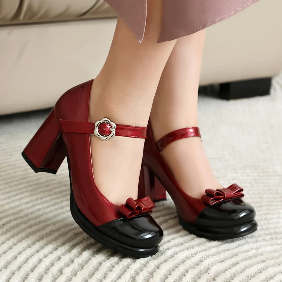 Ženský blok päta klasika lolita topánky roztomilý motýlik remienka Bunkle Vintage Mary Jane topánka patentovaná kožená plošina Pluhovky plus veľkosť