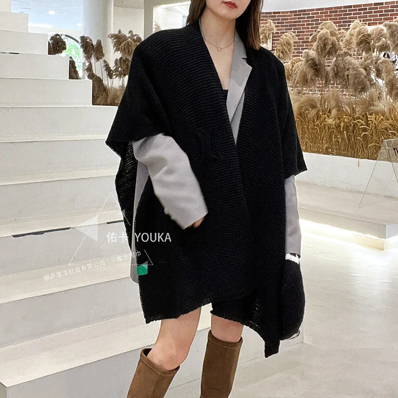 Ženy Kórejská verzia Faux Cashmere Outer Streetwear Cloak Zimné teplé šál Long Ciss Criss-Cross Loose Loty Pitted Poncho Cappa