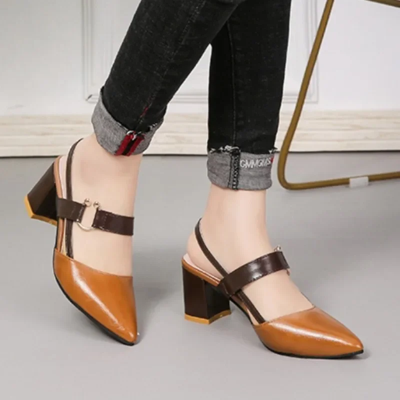 Ženy sandále 2024 Nové letné špicaté sandále plus sandále módne päty dámske topánky Zapatos de mujer