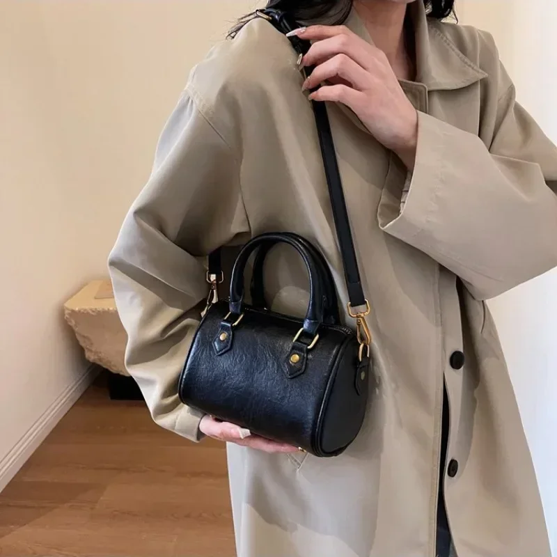 Ženy Vintage Boston Bag Cast Módne crossbody britský štýl britského štýlu Top-ruka