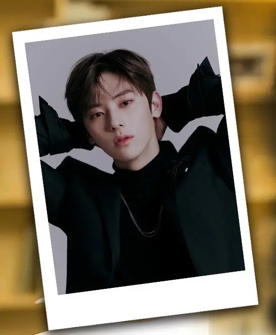 Žiadne opakovanie Hwang Min Hyun Photo mini karta peňaženka Lomo Card Fans Collection Gift