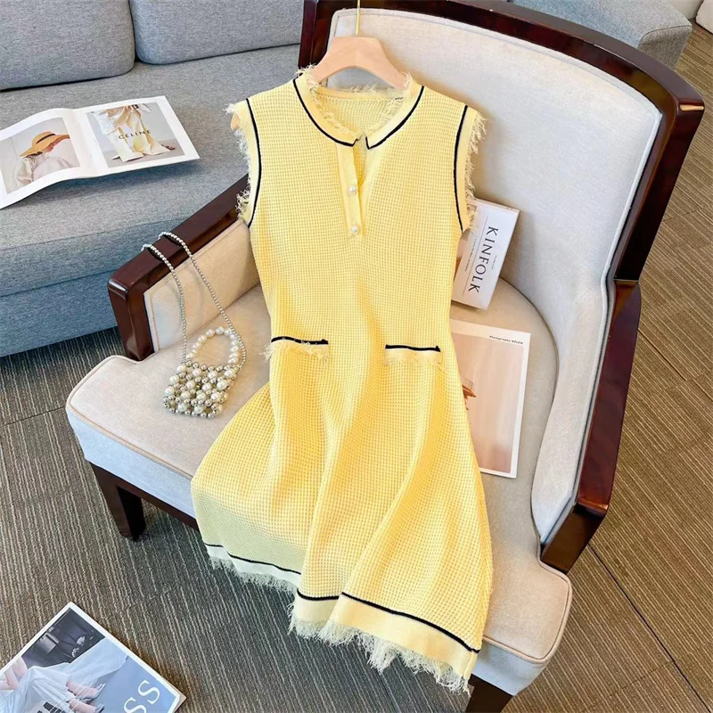 Žlté vintage pletené šaty Ženy bez rukávov okrúhly krk Mini šaty letné kórejské módne elegantné dámy Vestido p527
