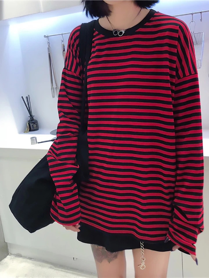 【24-hodinová rýchla doprava】 Ženy Nová módna značka Vintage Čierny červený prúžok Harajuku O-Neck Tričko s dlhým rukávom