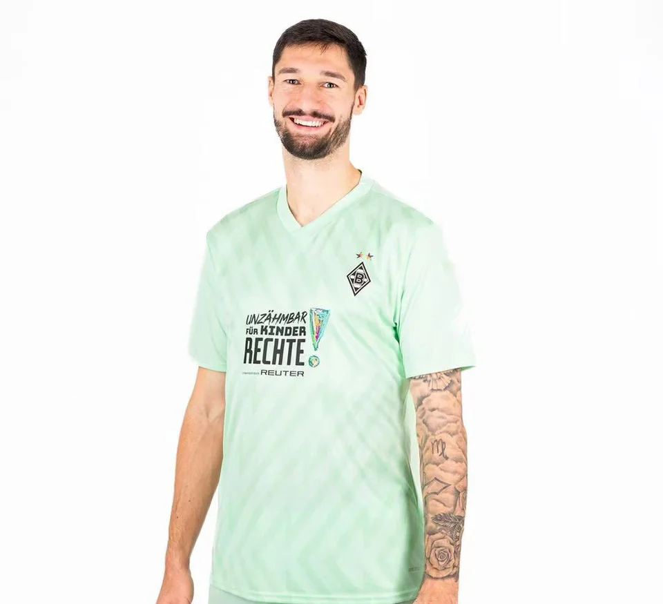 （Miniso） Tričko nových letných mužov Tričko Dospelí/ Kid Dresy Kit Kit Mönchengladbach